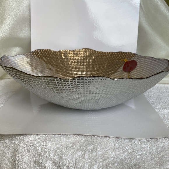 Hand crafted decorated glass bowl - Picture 2 of 3